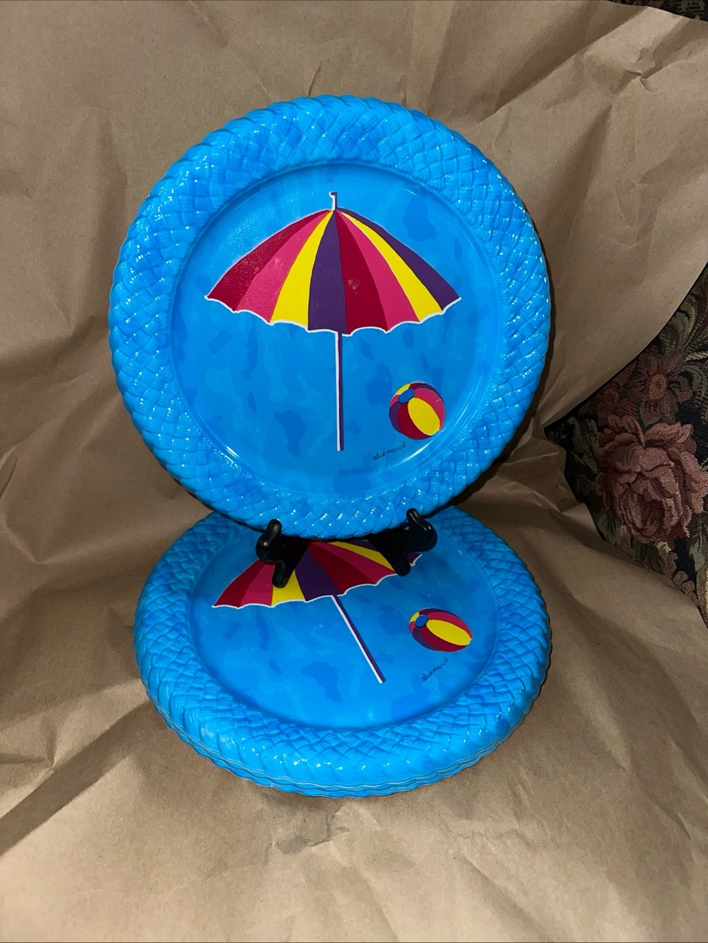 Bright Blue Beach Umbrella beach dinner plastic Plates (Set4) 11”